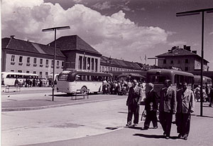 Bahnhofsvorplatz Villach Hbf. 1956. Foto: ÖBB